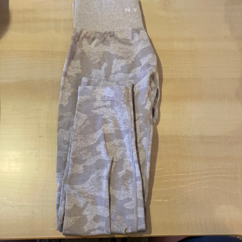 NVGTN leggings size medium grey camo